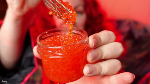 ASMR mukbang: redcaviar