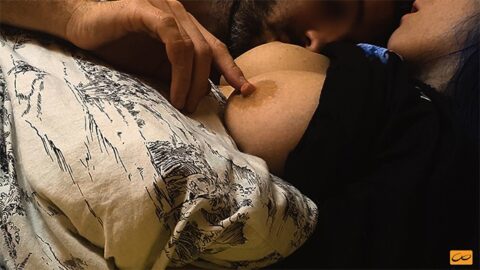 Very hot kisses and boobs licking for small teen with perfect nipples – UnlimitedOrgasm