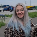 Kinky teen babe sucks cocks empty on rest area toilets