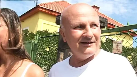 Pissing Sex Grandpa Vs Sexy Girls