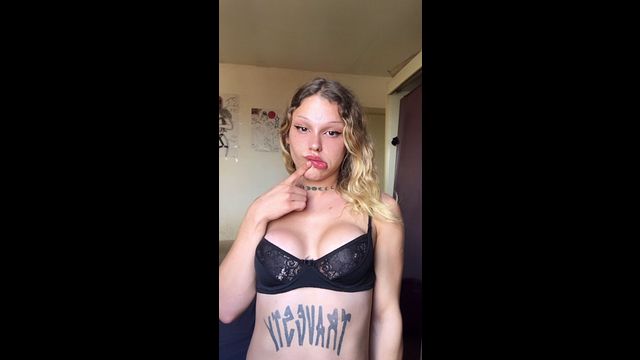 Blonde trans girl with a thick d starting to post here