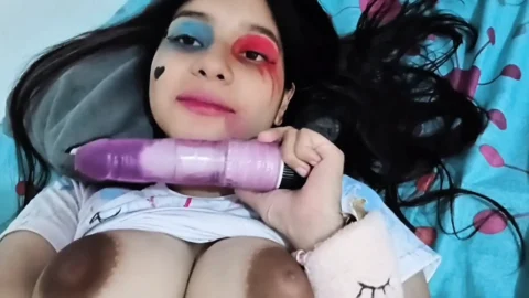 Watching Morning Porn Ended in a Sweet Orgasm