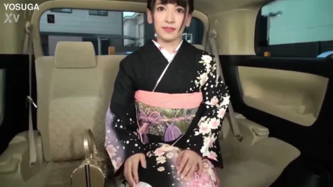 20-year-old on Her Way Home From Her Coming-of-age Ceremony – Free Commemorative Photo Shoot, She Was Tricked Into Taking Photos