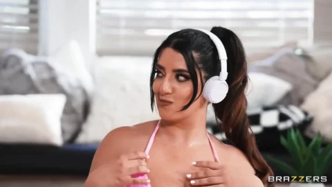 Brazzers – She Is a Total Perv