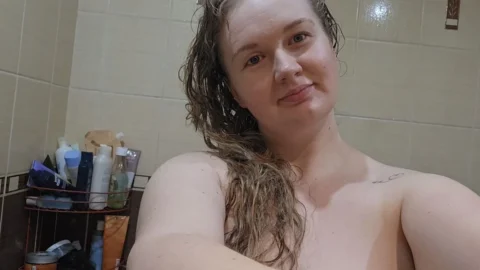 Busty BBW Gets Horny and Masturbates in the Bathroom