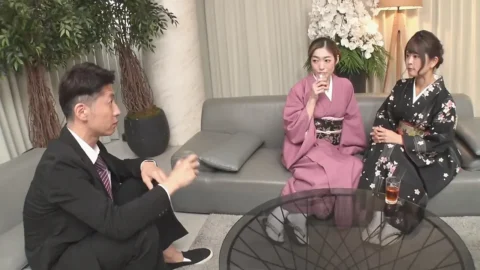 Reverse 3P Harem Reunion With Bewitching Classmates In Kimono Rion And Ryu Enami