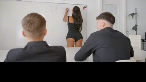 Horny Teacher Gets the Whole Class All Hot Up and Decides to Fuck All Her Students… She Loves Anal and Double Penetration – Kylie Jones