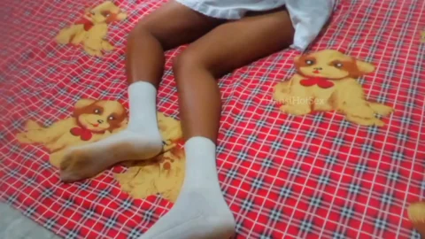 A 23-31 couple in Sri Lanka have sex at home – beautiful girl