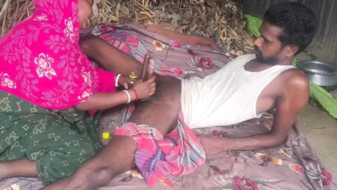 Indian desi bhabhi ki baigan se chudai ki