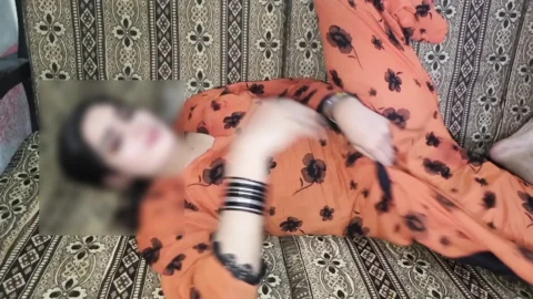 Horny Desi Girl With Big Juicy Boobs Gets Her Tight Pussy Fucked Hard – Homemade Sex