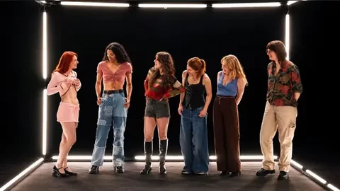 Guess the Straight Girl: Episode One