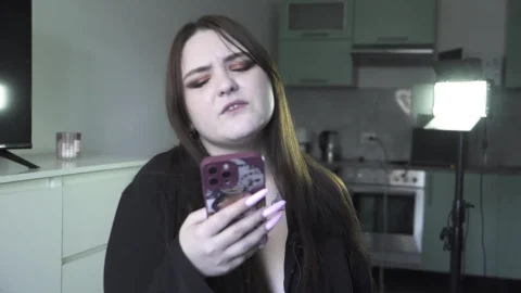 Porn story – unexpected threesome in a hunting lodge in the forest(Russian, cuckold, anal)