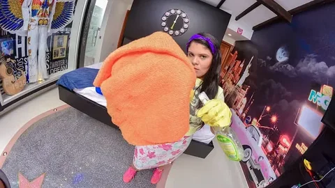Thick Latina in Yellow Gloves Gags During Deepthroat