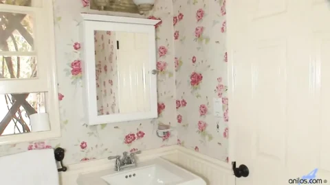 Wet Tit Play
